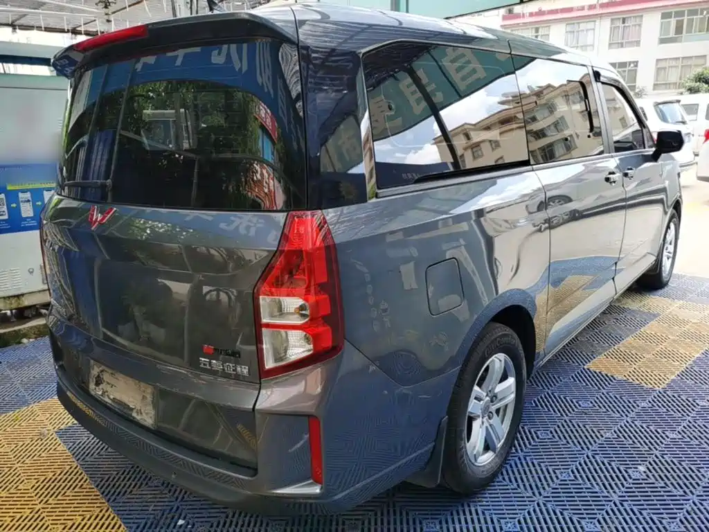 Wuling Journey 2023