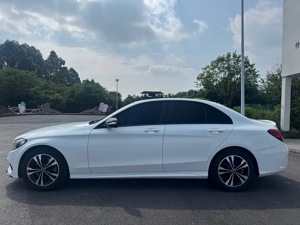 Mercedes-Benz C-Class 2018 — фото 4