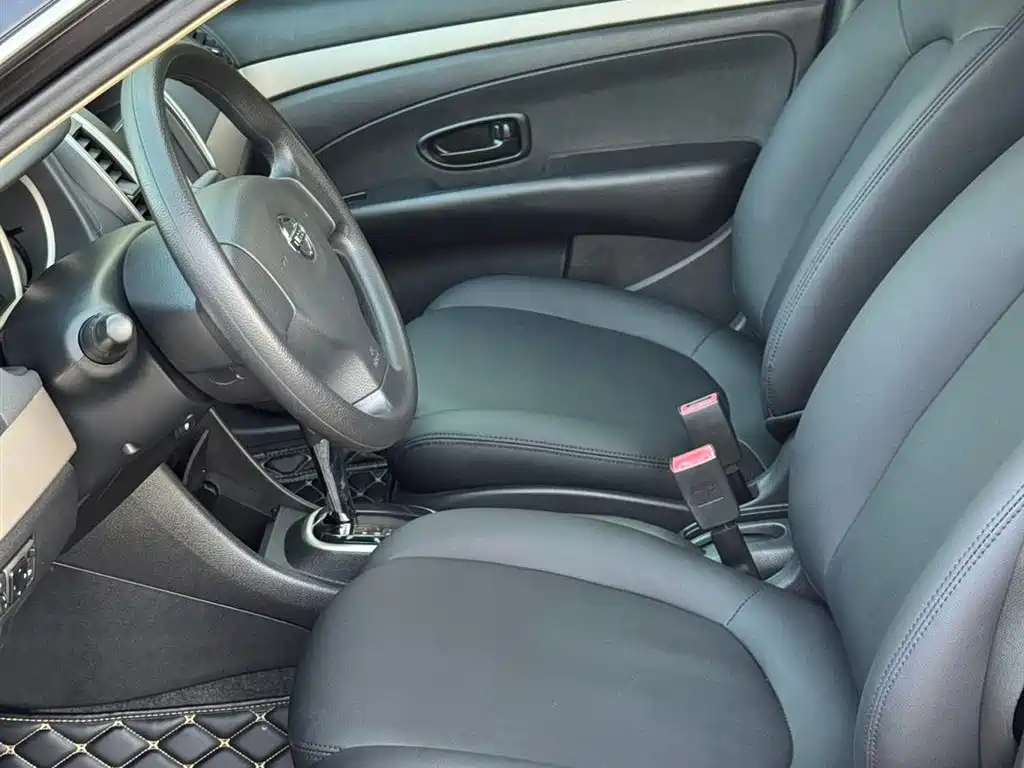 Nissan Sylphy 2018 — фото 13