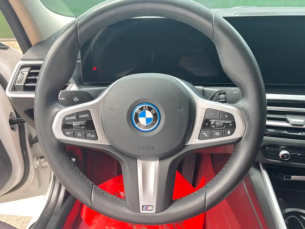 BMW i3 2023 — фото 6