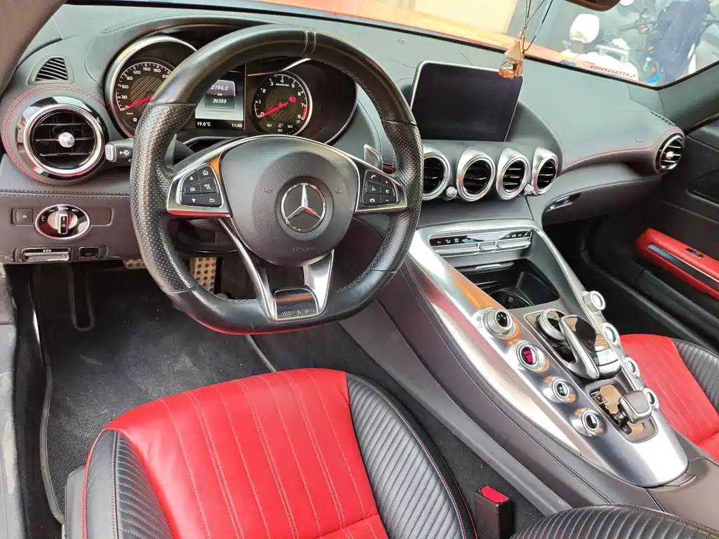 Mercedes-Benz AMG GT 2018 — фото 6