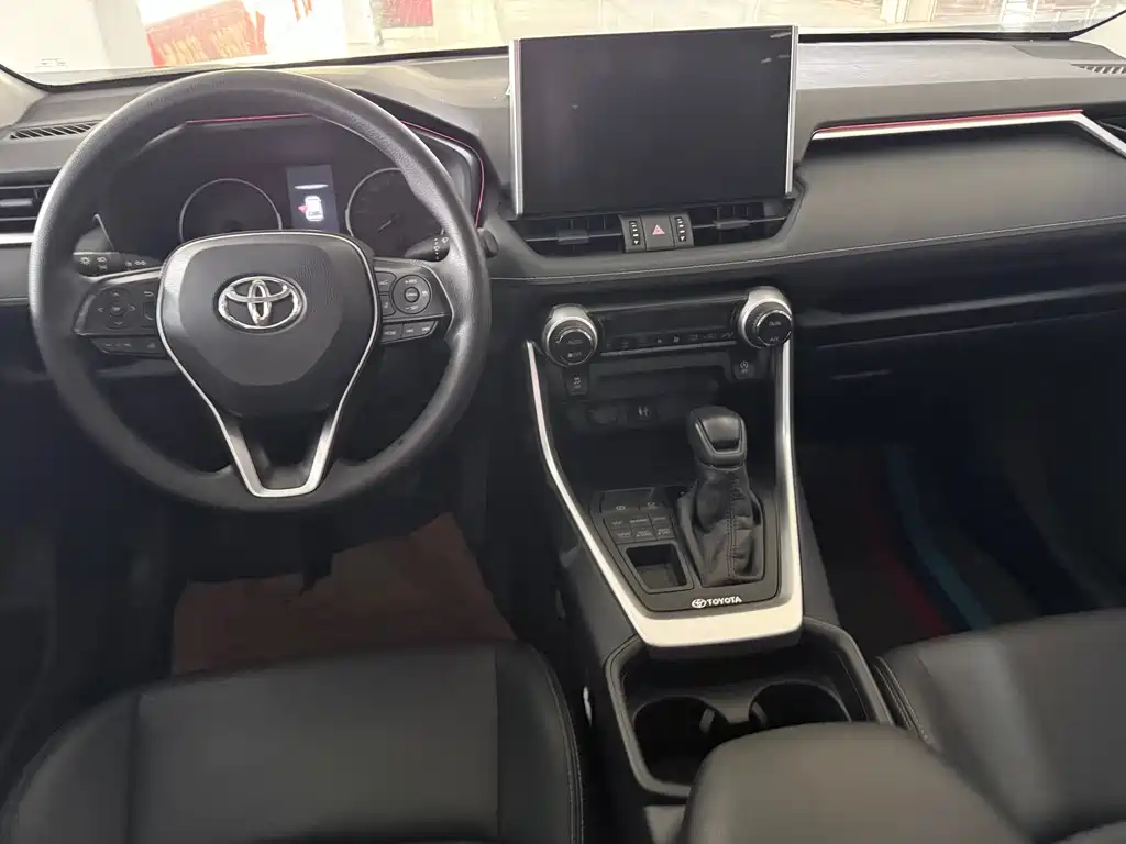 Toyota Wildlander 2021 — фото 13