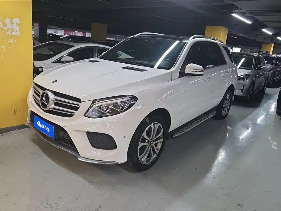 Mercedes-Benz GLE 2017 — фото 1