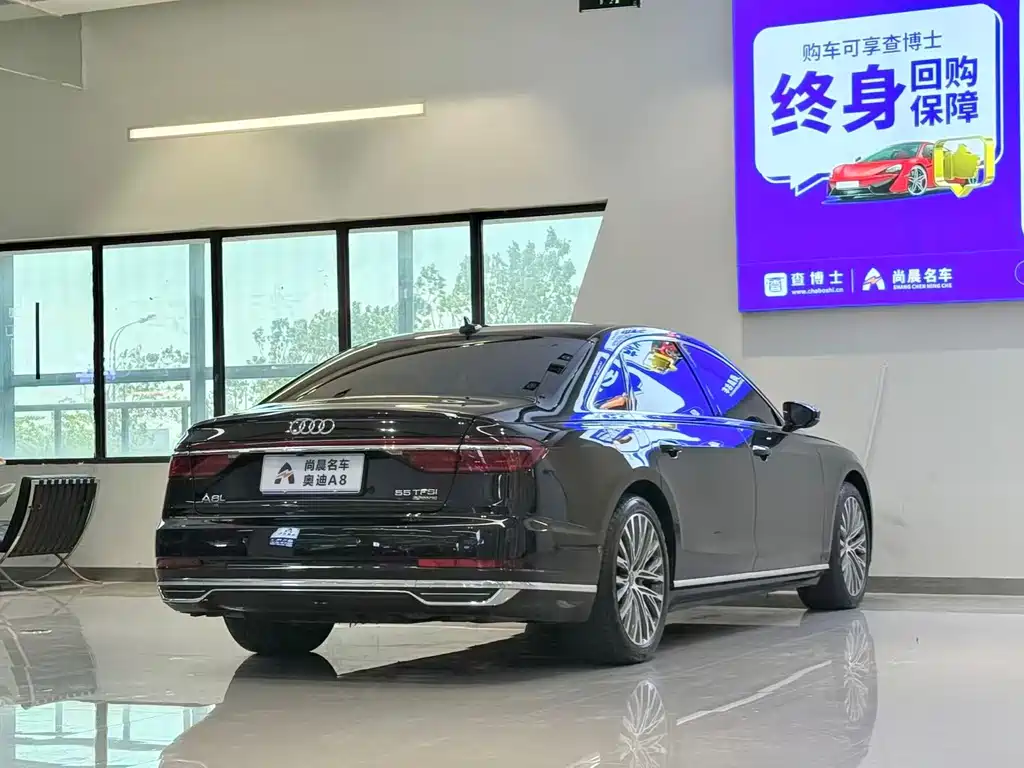 Audi A8 2020 — фото 16