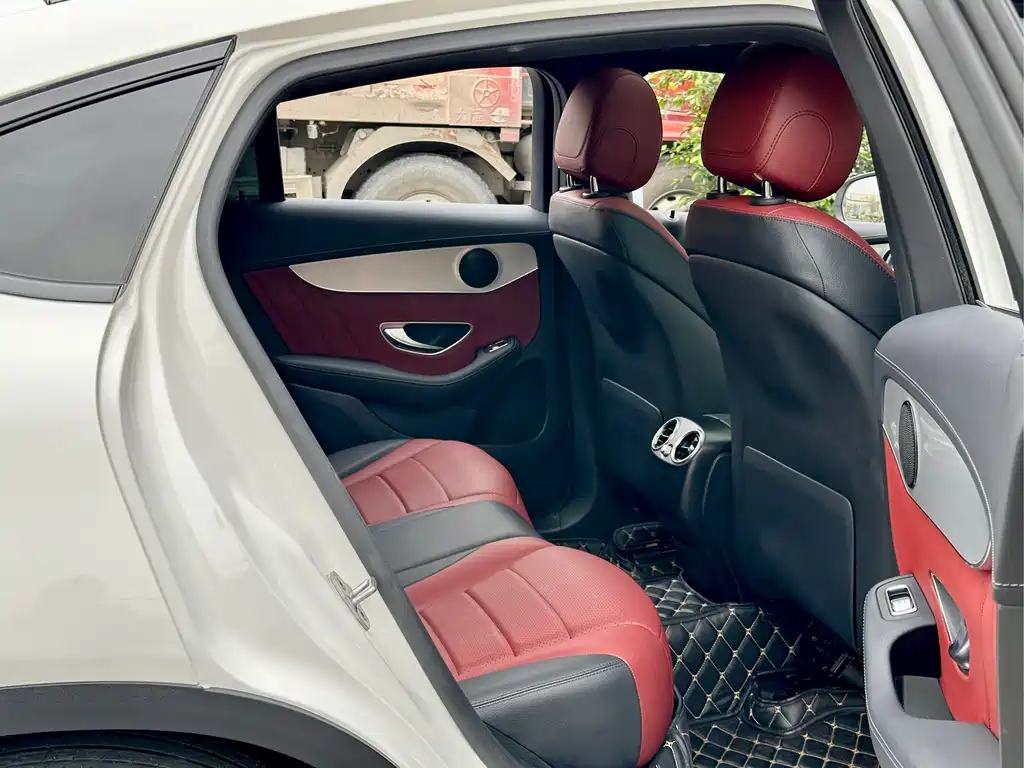 Mercedes-Benz GLC Coupe 2022 — фото 10