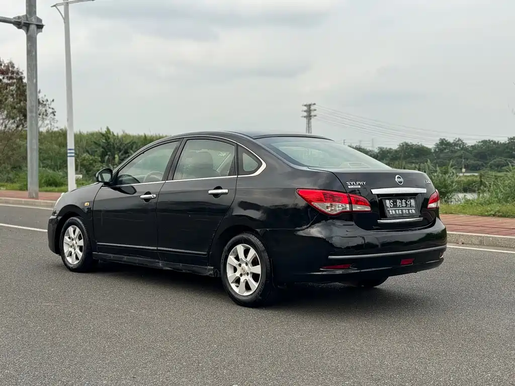 Nissan Sylphy 2013 — фото 13
