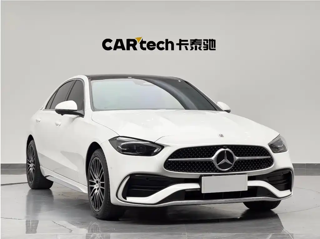 Mercedes-Benz C-Class 2023 — фото 3