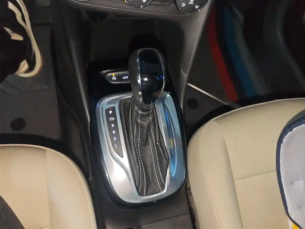 Buick Excelle 2021 — фото 14