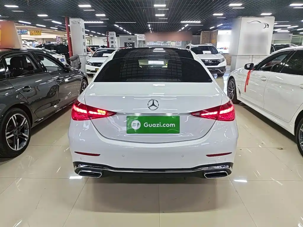 Mercedes-Benz C-Class 2022