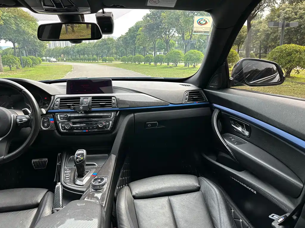 BMW 3 Series GT 2018 — фото 14