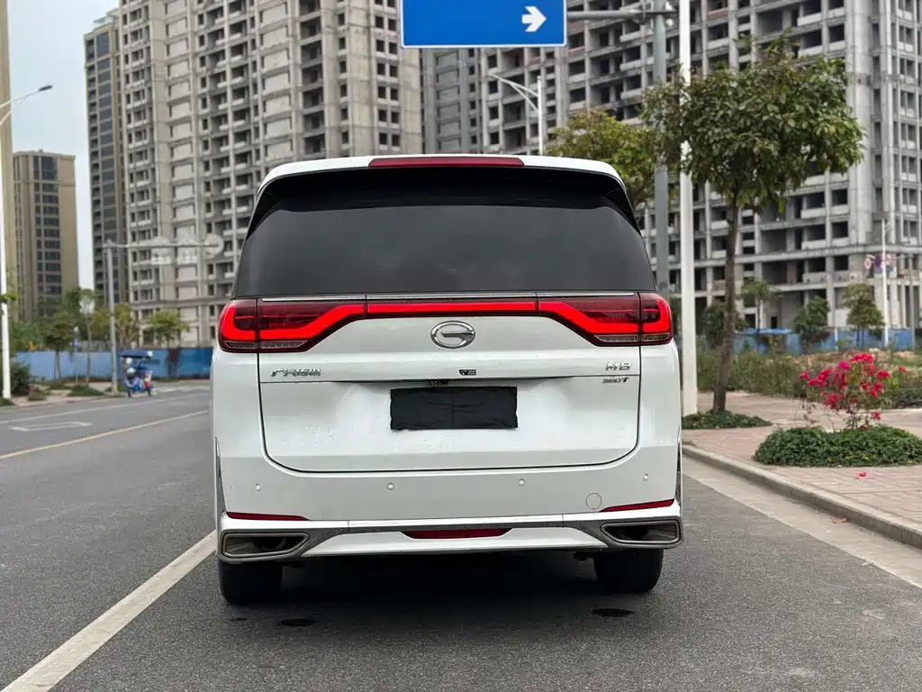 GAC Motor Trumpchi M8 2022 — фото 4