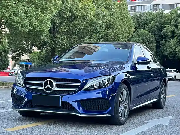 Mercedes-Benz C-Class 2019