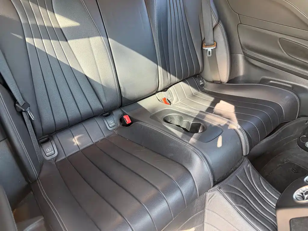 Mercedes-Benz E-Class 2022 — фото 12