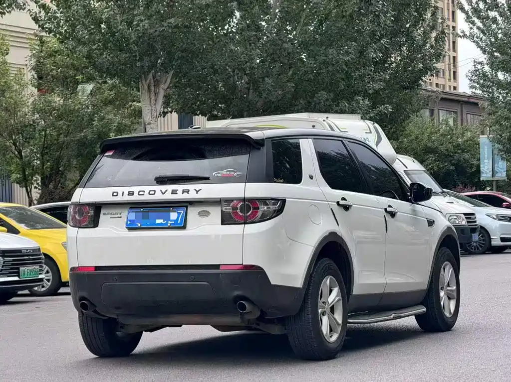 Land Rover Discovery Sport 2016 — фото 8