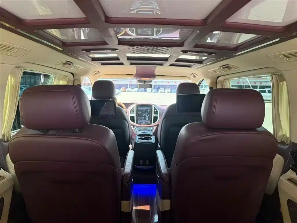 Mercedes-Benz Vito 2018 — фото 6