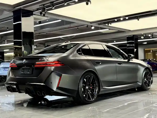 BMW M5 New Energy 2025