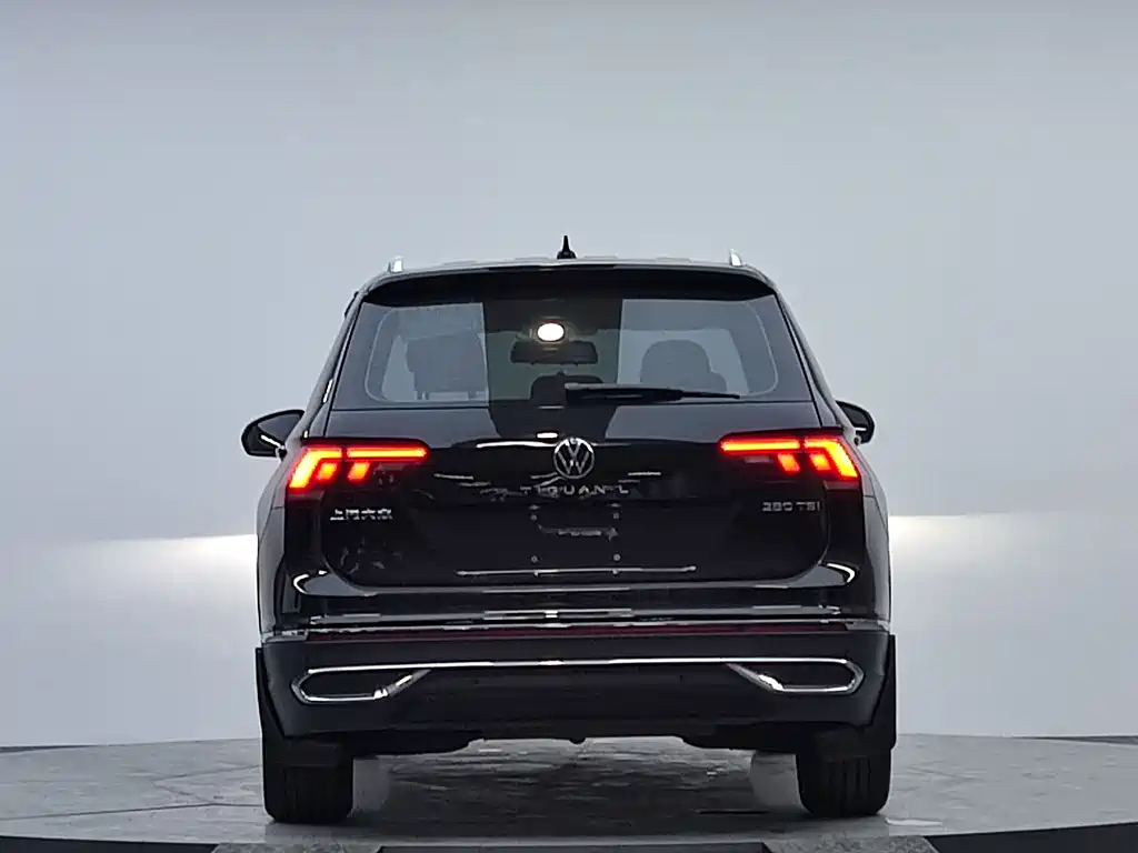 Volkswagen Tiguan L 2023