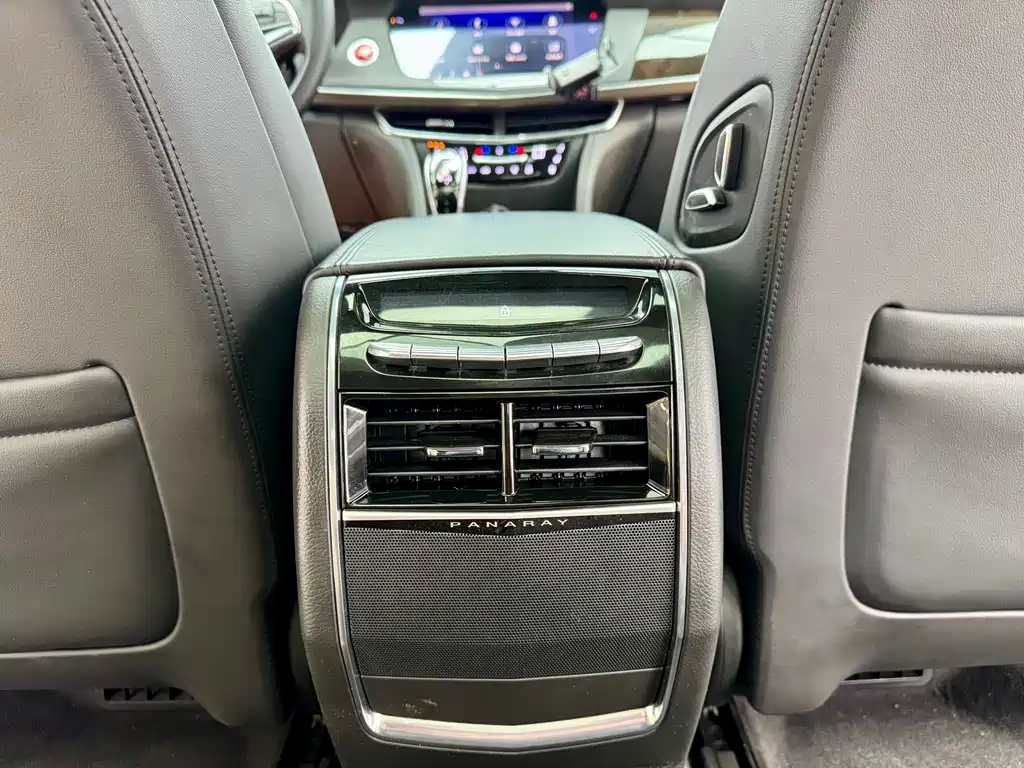 Cadillac CT6 2019 — фото 19