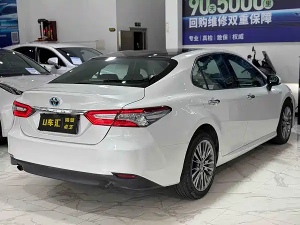 Toyota Camry 2018