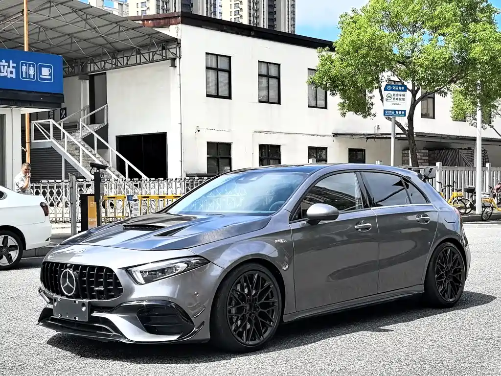 Mercedes-Benz A-Class AMG 2021 — фото 1