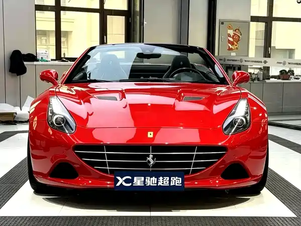 Ferrari California T 2015
