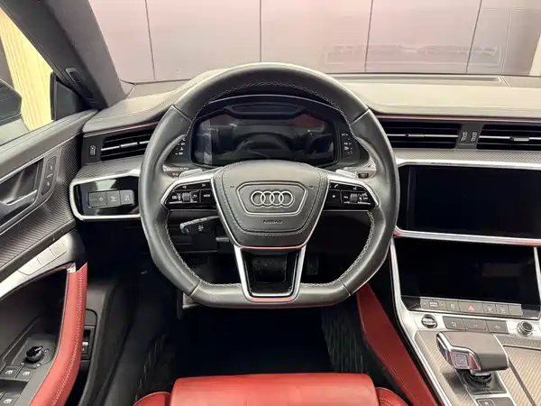 Audi A7L 2024
