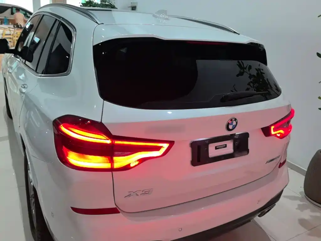 BMW X3 2021