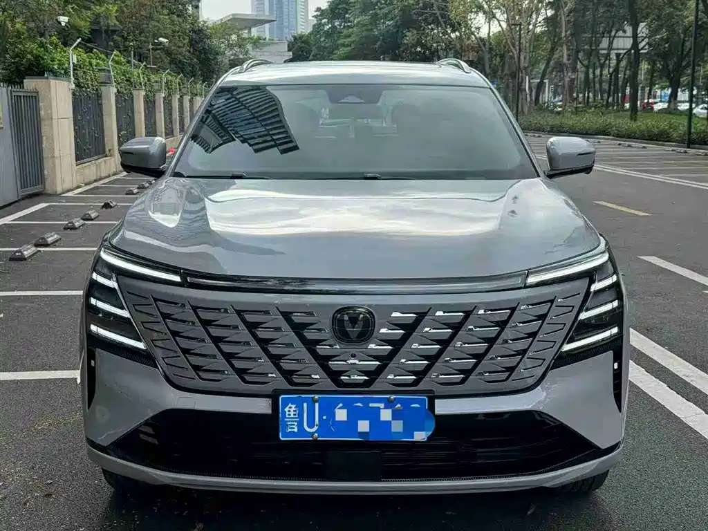 Changan CS75 PLUS 2025 — фото 3