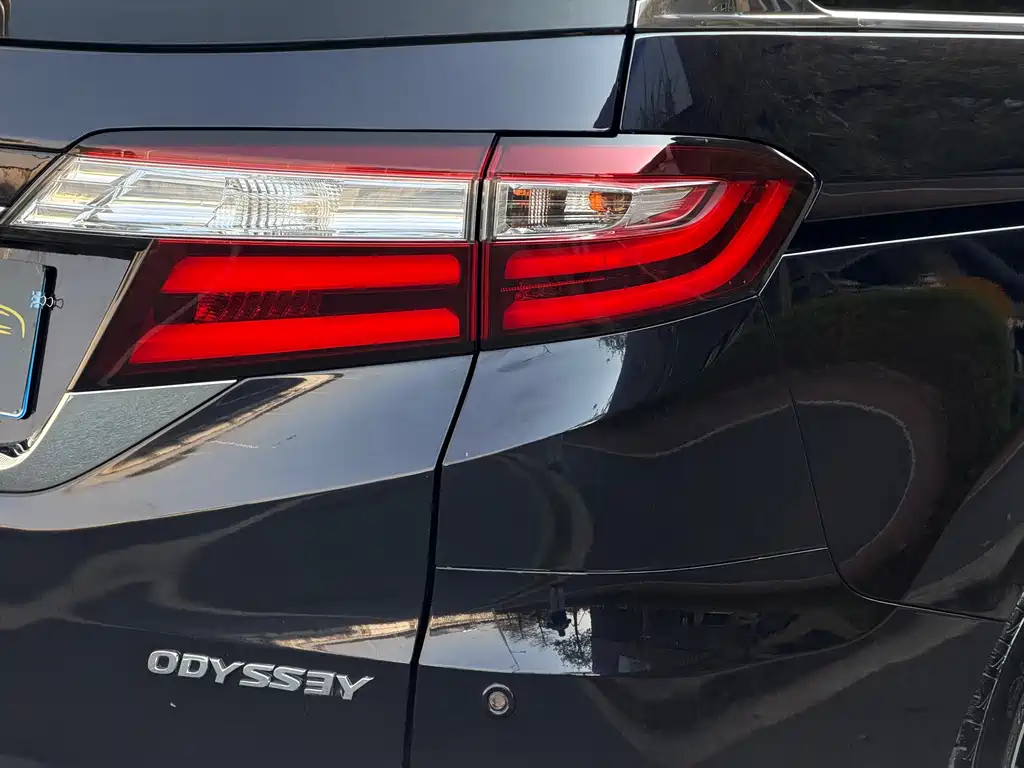 Honda Odyssey 2019 — фото 24