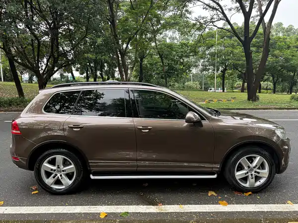 Volkswagen Touareg 2014