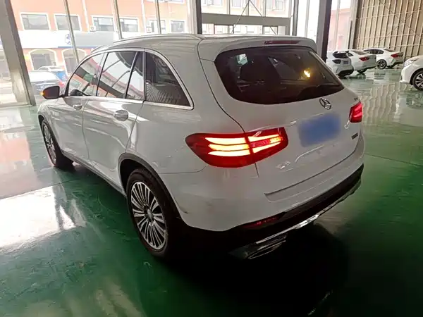 Mercedes-Benz GLC 2016