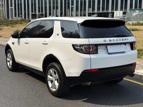 Land Rover Discovery Sport 2017