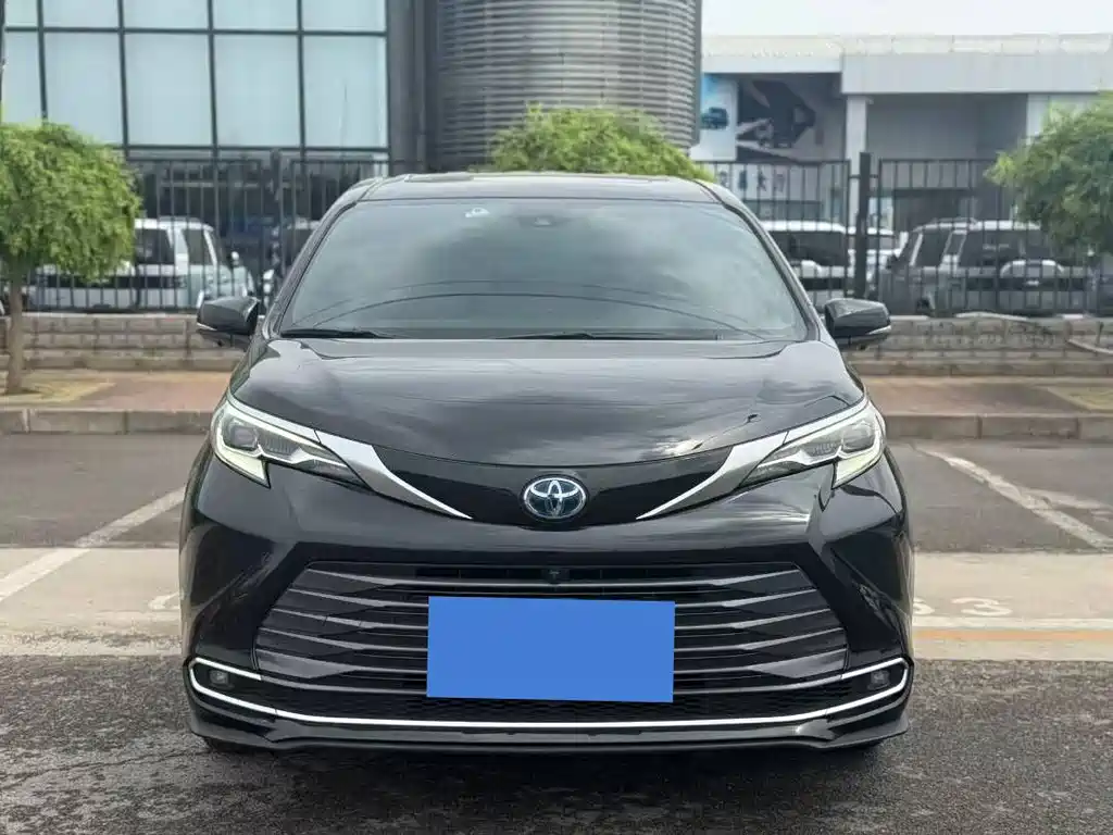 Toyota Sienna 2022