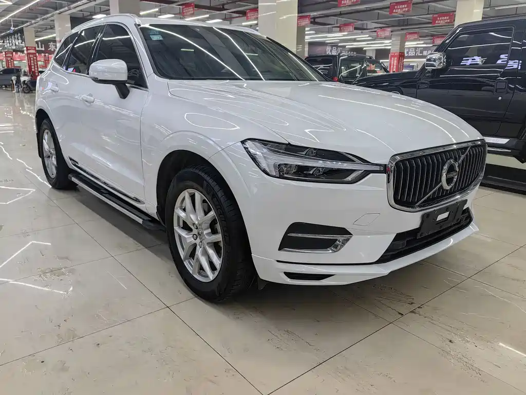Volvo XC60 2020 — фото 7