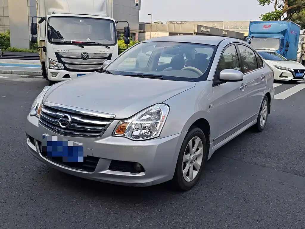 Nissan Sylphy 2010 — фото 1