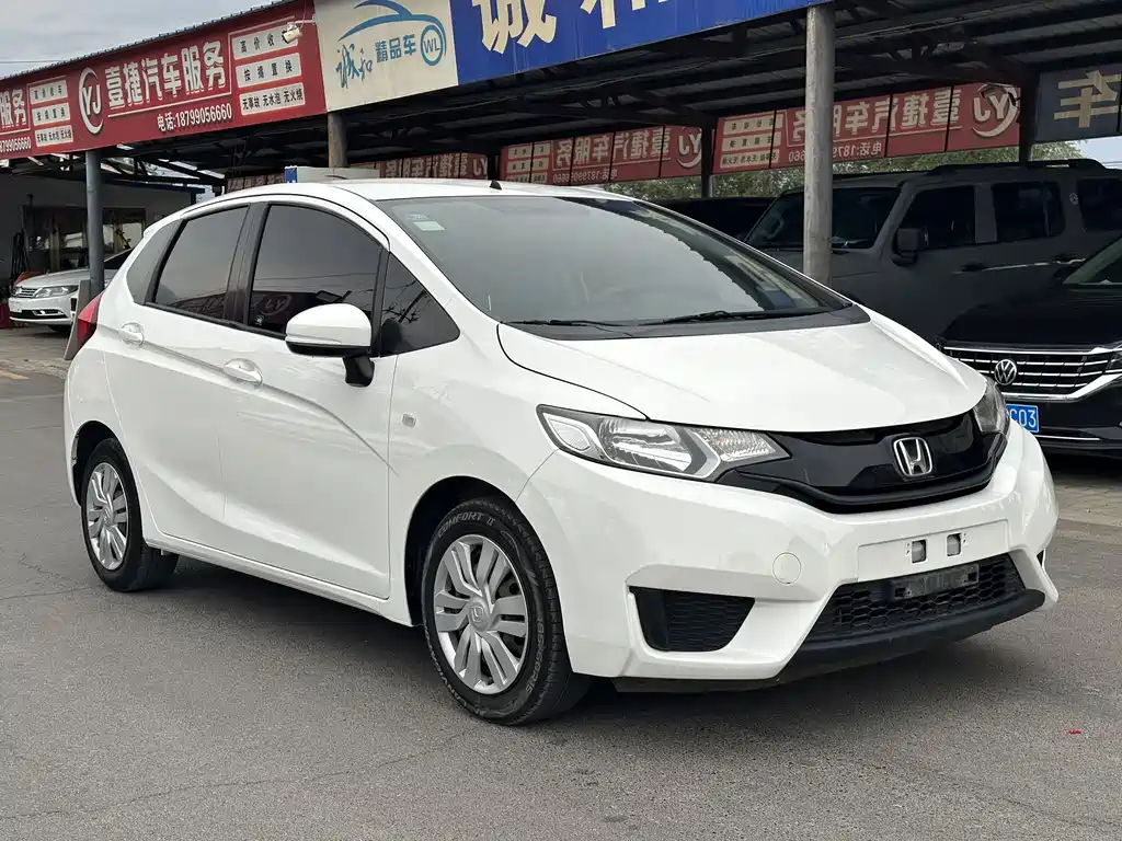 Honda Fit 2016 — фото 3
