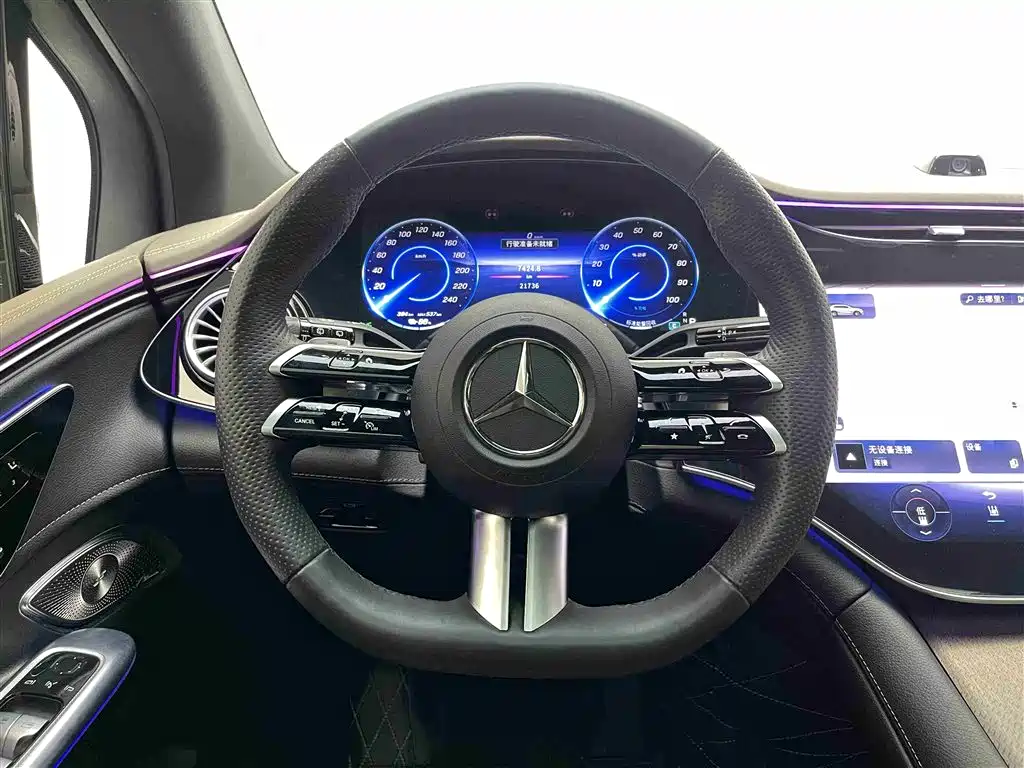 Mercedes-Benz EQE SUV 2025 — фото 10