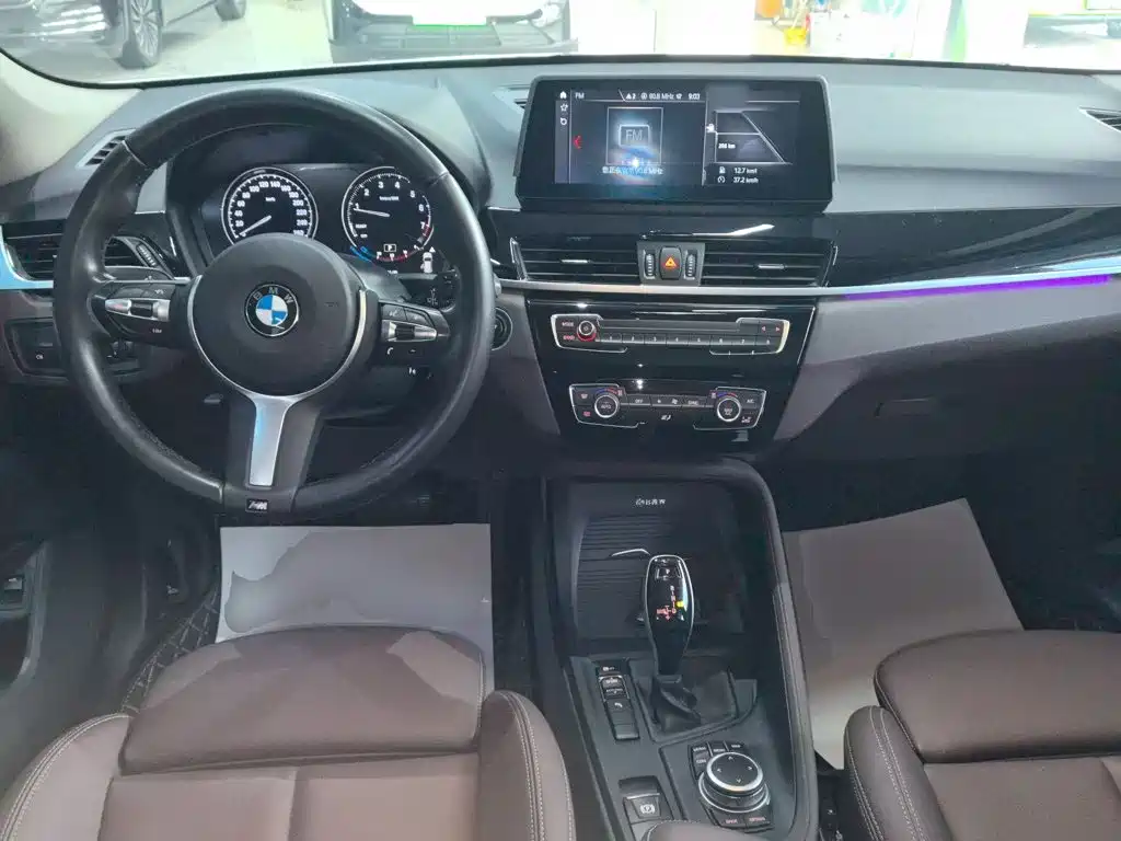 BMW X1 2022 — фото 12