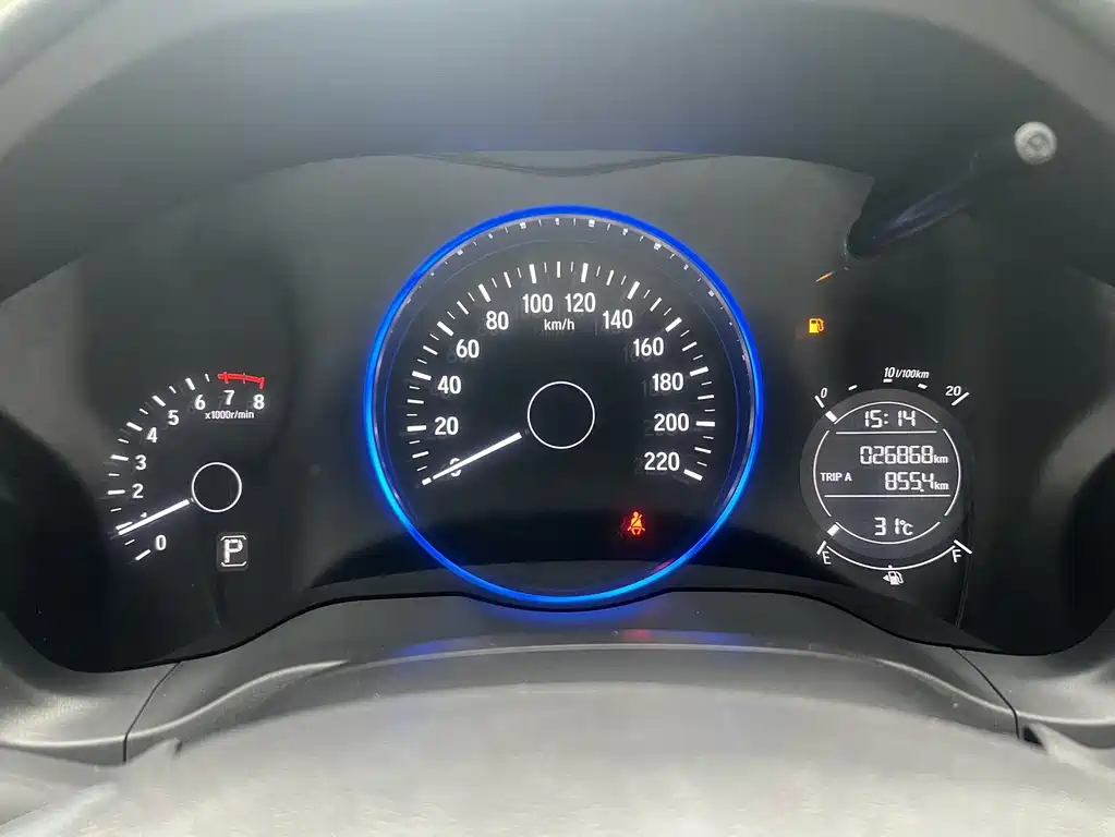 Honda Vezel 2022 — фото 18