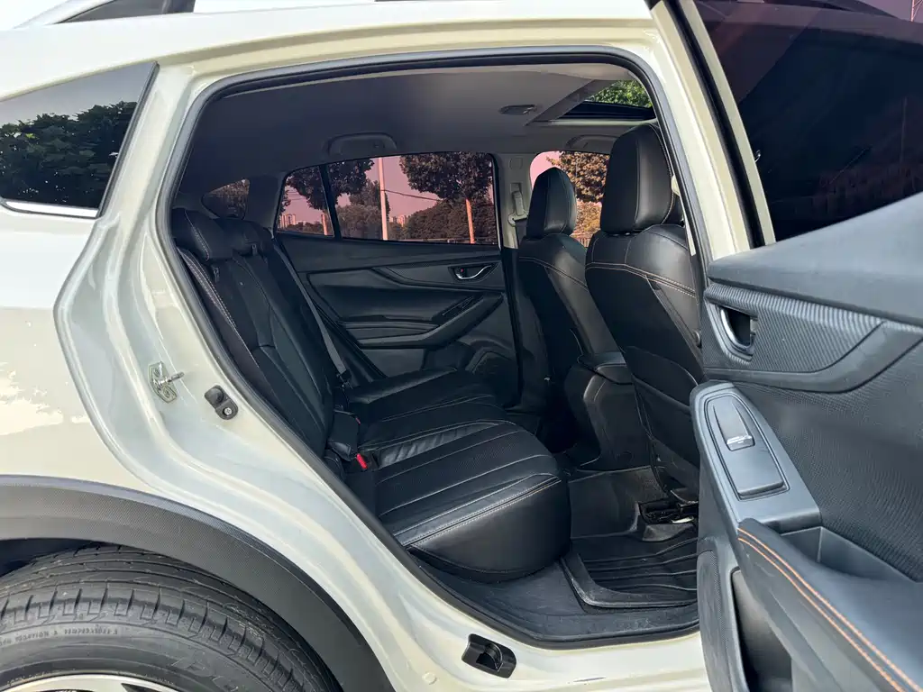 Subaru XV 2018 — фото 28