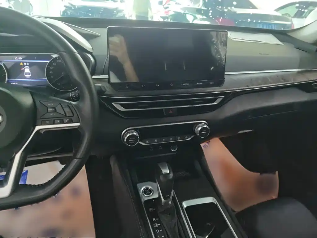 Nissan Teana 2024