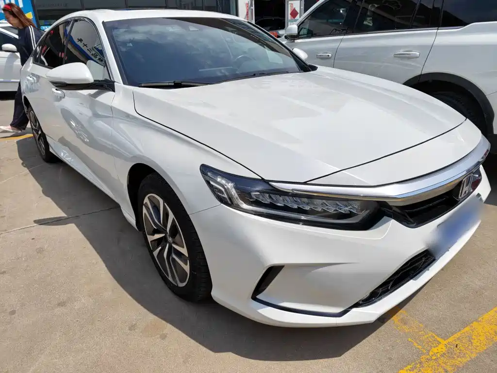 Honda Inspire 2022 — фото 4