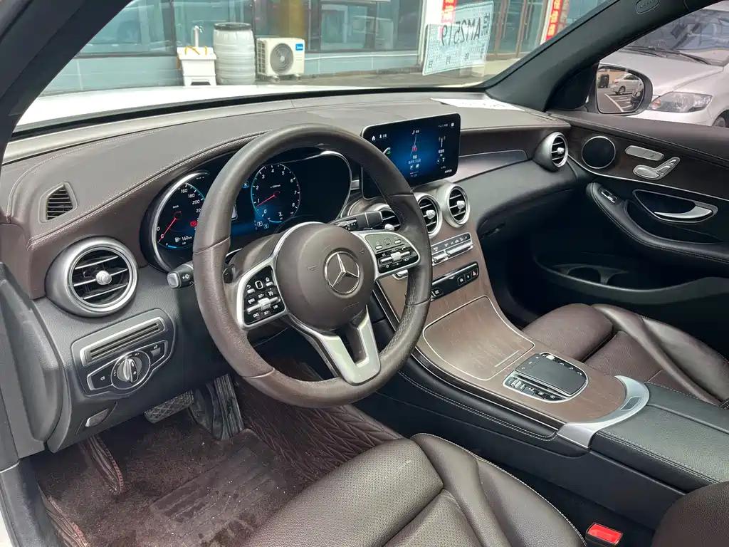 Mercedes-Benz GLC 2020