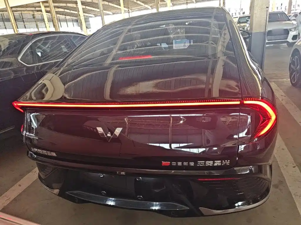 Wuling Starlight 2024