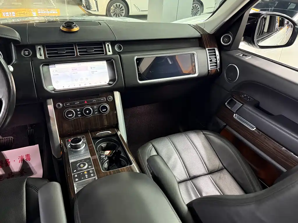Land Rover Range Rover 2017 — фото 10