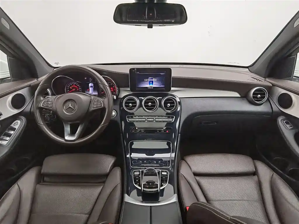 Mercedes-Benz GLC 2018 — фото 5
