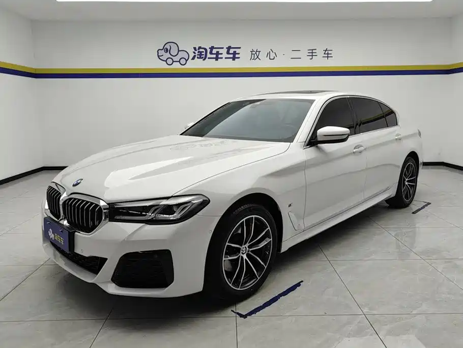 BMW 5 Series 2023