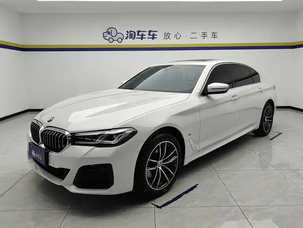 BMW 5 Series 2023