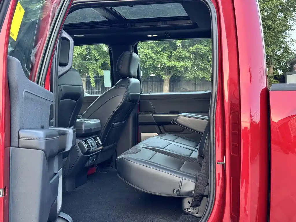 Ford F-150 Raptor 2025 — фото 10