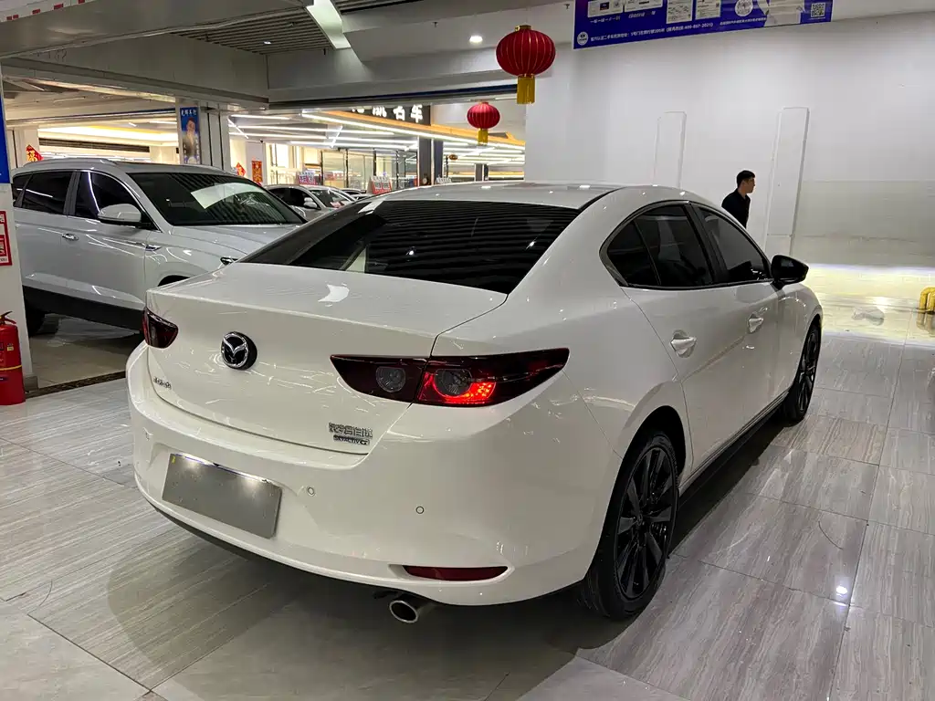 Mazda 3 Angkesela 2023